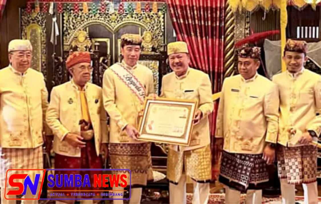 Sah Jadi "Baginda Pemuka Bangsa", Jokowi Ajak Warga Lampung Lestarikan Budaya Nusantara